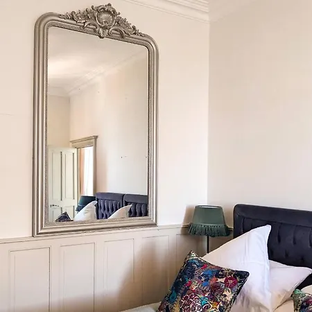 Chateau De Cadres Hotel Saint-Sylvestre-sur-Lot